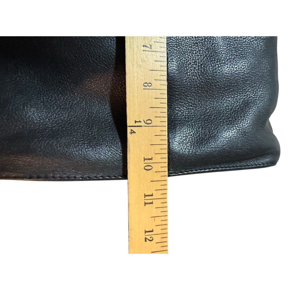 KENNETH‎ COLE REACTION Black Leather 2 Pocket Shoulder Bag Crossbody Purse - Picture 6 of 9